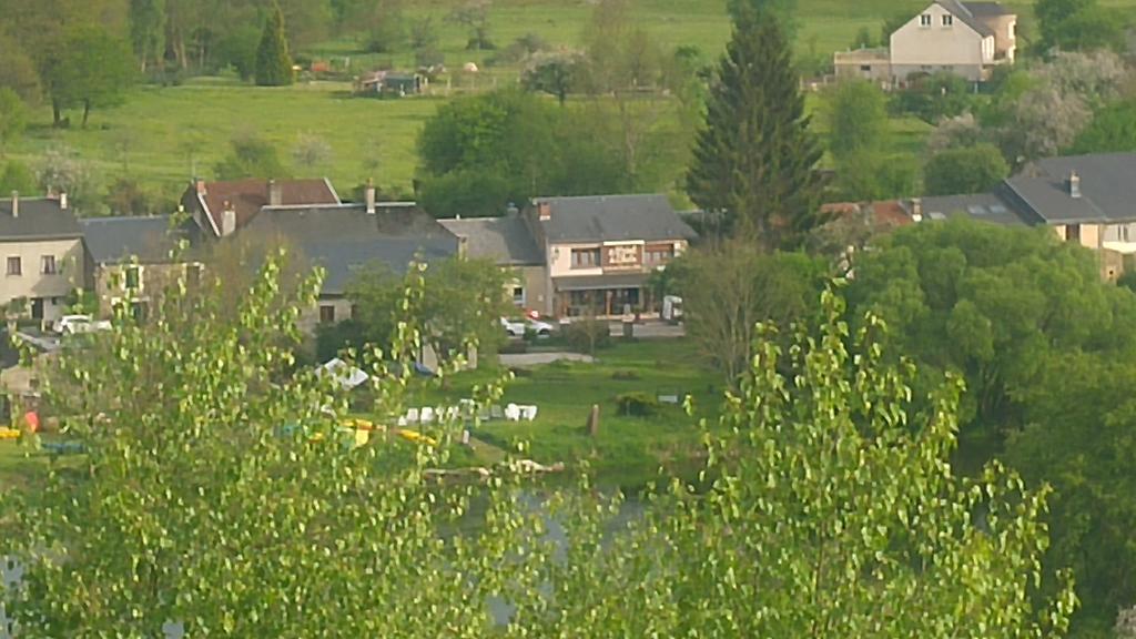 Le Point De Chute Otel Tournavaux Dış mekan fotoğraf