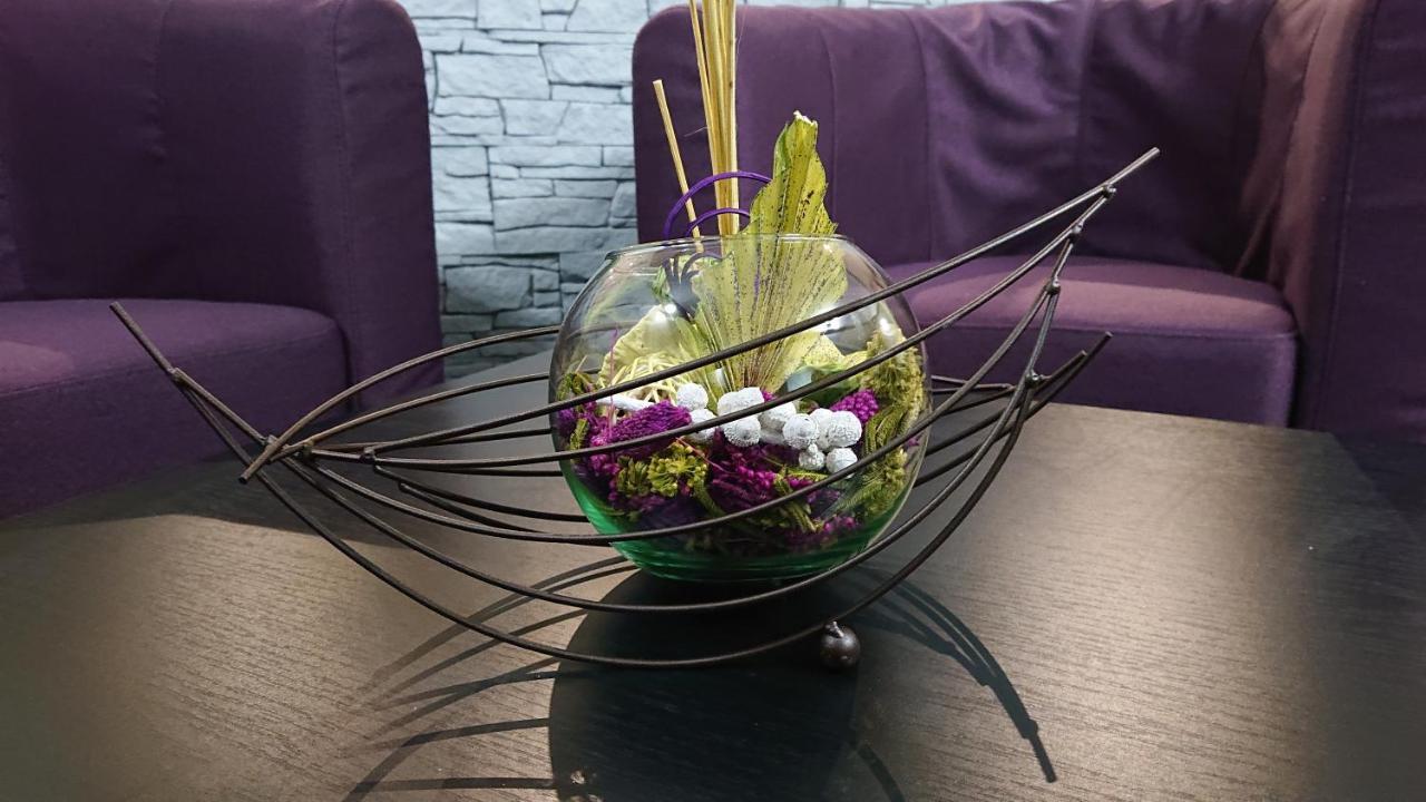 Le Point De Chute Otel Tournavaux Dış mekan fotoğraf